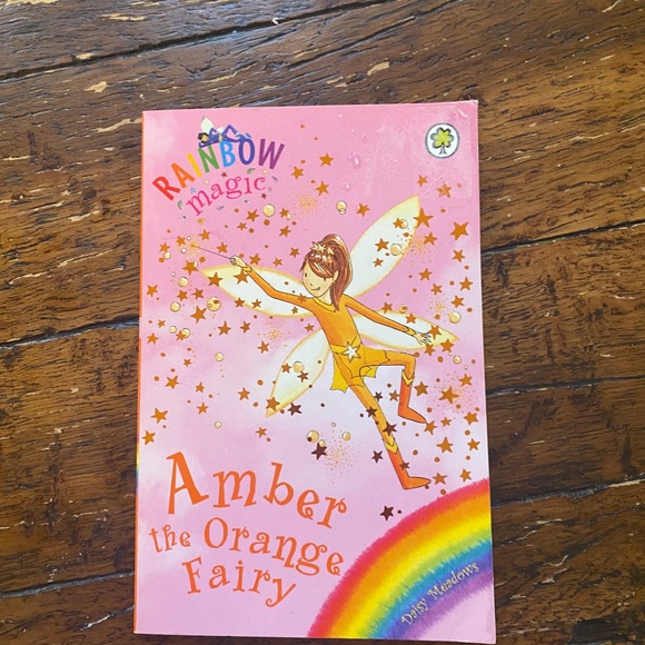 Rainbow Magic Fairy Books-The Color Fairies by Daisy Meadows. - Picture 4 of 15